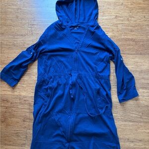 Lands' End Women's Navy Blue Hooded Swim Coverup, snap roll up sleeves